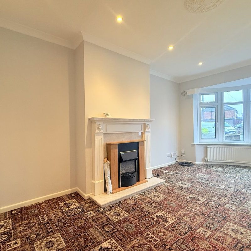 Oak Glade, YORK - Photo 1