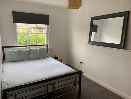 2 Bed Flat, Agar Grove, NW1 - Photo 3