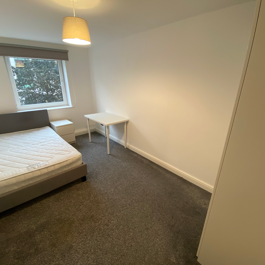 Flat 28, Samara Plaza, LS2 9DU, Leeds - Photo 1