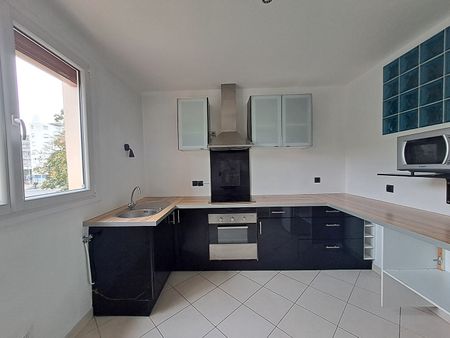 Location Appartement 1 pièce 34m² - Photo 3