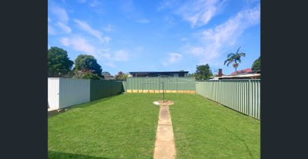 Family Comfort in a Prime Greystanes Location - Photo 3