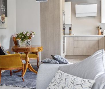 2 bedroom apartment to rent - Photo 1