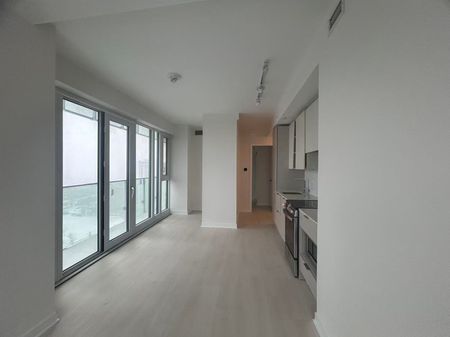 For Lease - 3900 Confederation Parkway Unit# 1903, Mississauga, Ontario - Photo 3