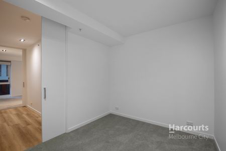 305V/162 Albert Street, East Melbourne VIC 3002 - Apartment For Rent | Domain - Photo 2