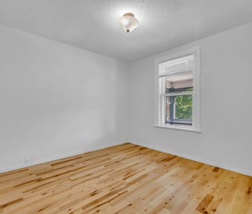For Lease - 111 Spadina Avenue Unit# 2, West Centre Town, Ontario - Photo 3