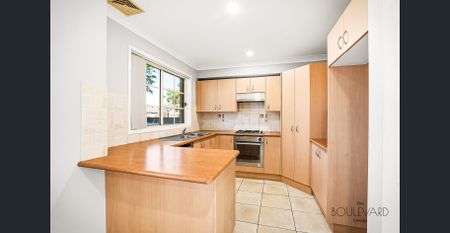 Spacious 3-Bedroom, 2-Bath Townhouse for Rent in a Quiet cul-de-sac - Photo 5