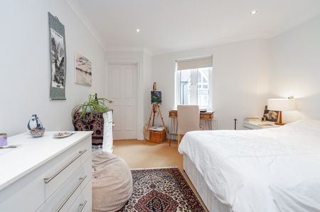 3 Bed Flat, Crediton Hill, NW6 - Photo 3