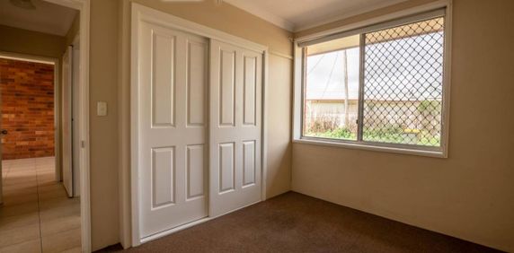 2 Bedroom Brick Unit - Photo 2