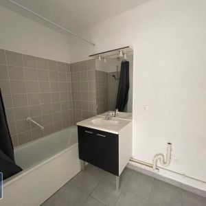 Location Appartement 2 pièces 43m² DEVILLE LES ROUEN 76250 - Photo 2