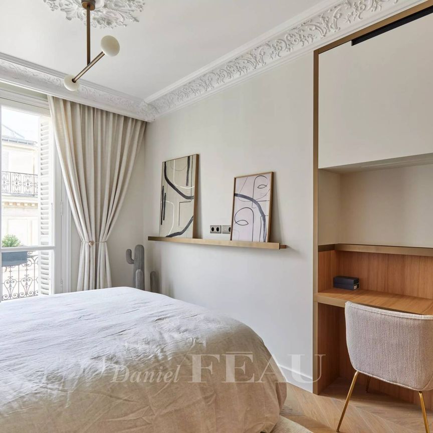 Location appartement, Paris 8ème (75008), 3 pièces, 82 m², ref 85569134 - Photo 1