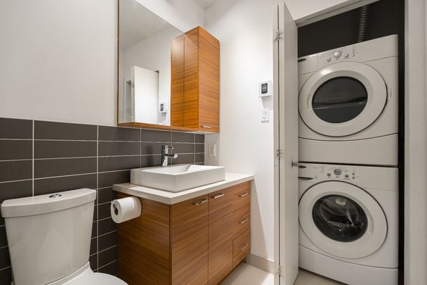 479 Av. Mousseau-Vermette, #3302 - Photo 1