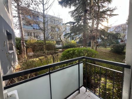Location Appartement 4 pièces 78m² BOURG LA REINE 92340 - Photo 3
