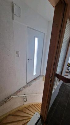 Zwei Etagen Wohnung in Völklingen Geislautern zu vermieten 5ZKB - Photo 1