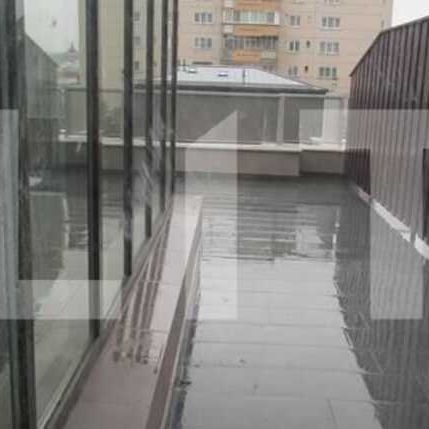 Apartament 4 camere,98 mp utili, terasa de 45 mp, 2 locuri de parcare - Photo 1