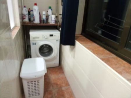 Carrer de Joan Blanques, Barcelona, Catalonia 08012 - Photo 2