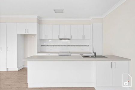 Modern Coastal Living Meets Low Maintenance Ease - Photo 3