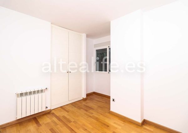 Cap-negret, Altea, Valencian Community 03590