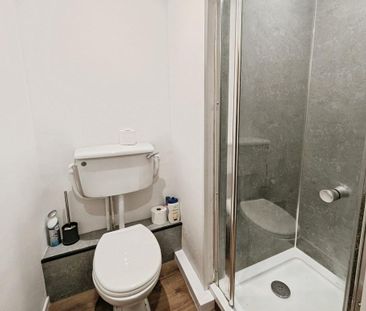 2 bedroom apartment to rent - Photo 6