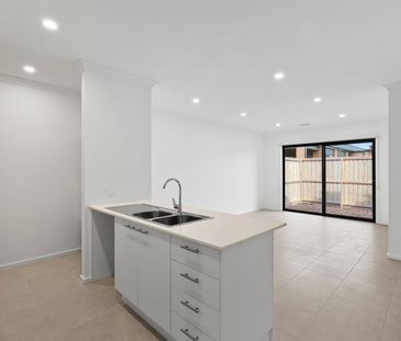 Cozy Home in Armstrong Creek - Photo 5