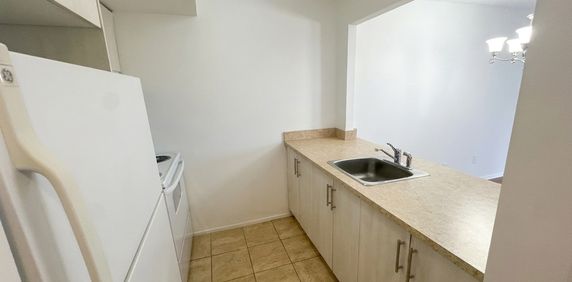 Studio For Rent — Côte Saint-Luc — $1299 - Photo 2