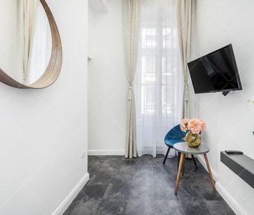 Luxury Apartment in Erzsébet Boulevard | Property for Long Term Rent in Budapest - Photo 2