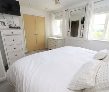 4 bedroom terraced house to rent - Photo 4