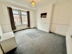 Rodsley Avenue, Bensham, Gateshead - Photo 4