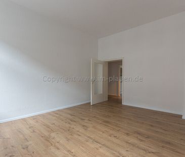 Plauen – Stadtmitte: 3-Zimmerwohnung mit Einbauküche & Bad mit Wann... - Foto 1