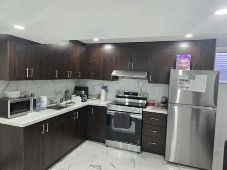 For Lease - 80 Abitibi Lake Drive, Brampton, Ontario - Photo 5