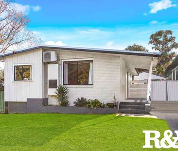 4-Bedroom Home with Spacious Yard - Photo 4