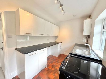 2 bedroom terraced house to rent - Photo 5