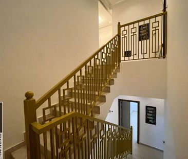 Charming 5 BR Villa in Al Bahia Hills with Vastu - Photo 1