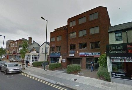2 bedroom flat to rent - Photo 4