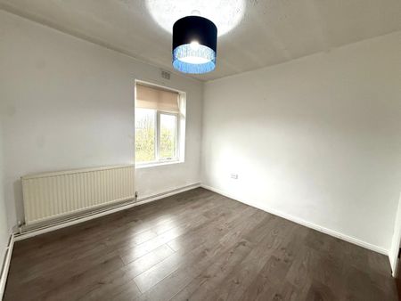 3 Bed Flat, Grampian Court, L7 - Photo 3