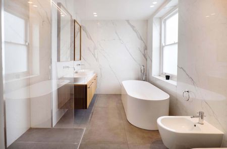 BILLS INCLUDED - One Bed Penthouse in Kensington, London W8 - Photo 5