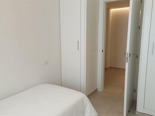 Piso de alquiler en Calle el Califa, 16, Nueva Andalucía centro - Photo 1