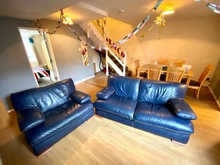 3 bedroom house share to rent - Photo 2