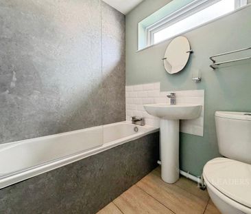 2 bedroom terraced house to rent - Photo 3