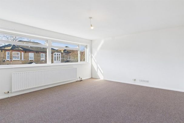 1 bedroom maisonette to rent - Photo 1