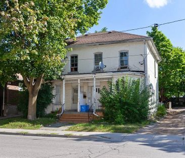 For Lease - 226 Richmond Street, London East, Ontario - Photo 3