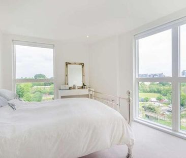 Kew Bridge West, Kew Bridge, TW8 - Photo 2