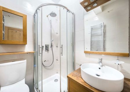 Alexandra Road, SW19 7JY, London - Photo 5