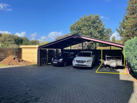 Gerenoveerd 2-kamerduplexappartement met overdekte autostaanplaats - Photo 2