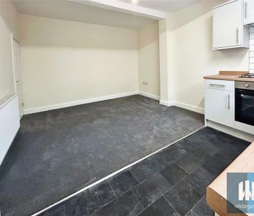 1 bedroom terraced house to rent - Photo 2