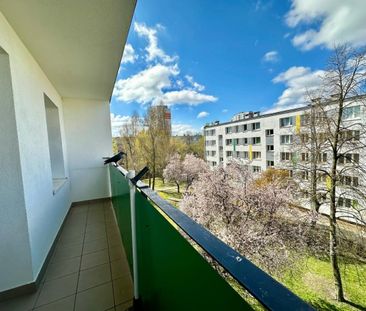 Mieszkanie do wynajęcia 3 pokoje Jagiellońskie, Poznań 47.2 m² - Zdjęcie 2