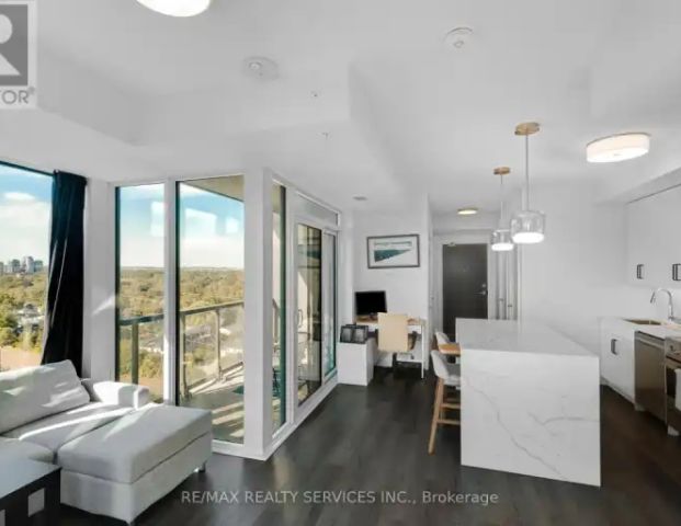 1302 - 500 BROCK AVENUE | 1302 - 500 BROCK AVENUE, Burlington - Photo 1