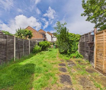2 bedroom terraced house to rent - Photo 5