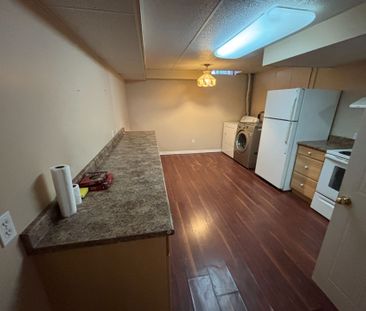 For Lease - 90 Stornwood Court Unit# 90, Brampton, Ontario - Photo 4