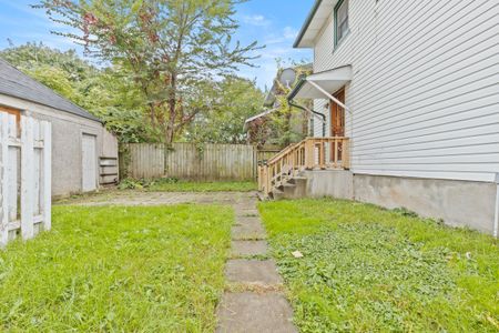 For Lease - 32 Page Street, St. Catharines, Ontario - Photo 5