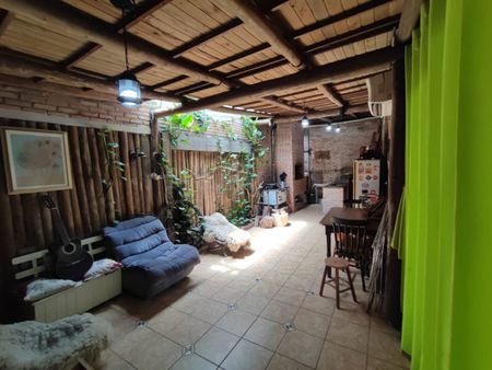 Apartamento com 3 quartos e 97m² para alugar em Menino Deus, Porto Alegre. - Foto 2